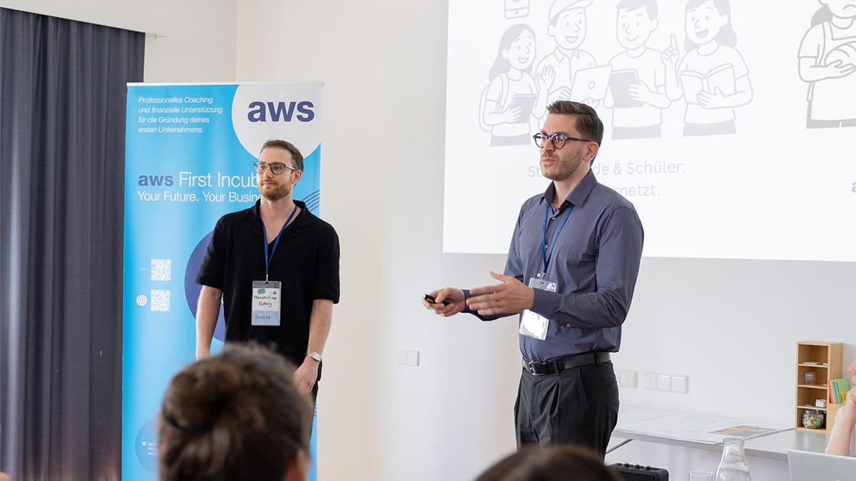 Dualify beim aws First Incubator Startup Camp